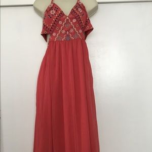 🇺🇸 Coral w Aztecs embroidery dress 🇺🇸